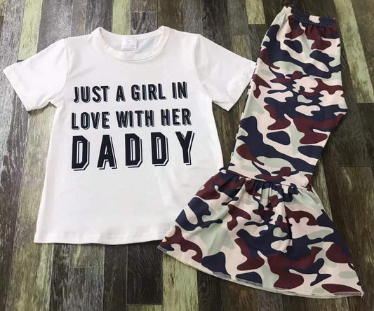 Girl in love with her daddy